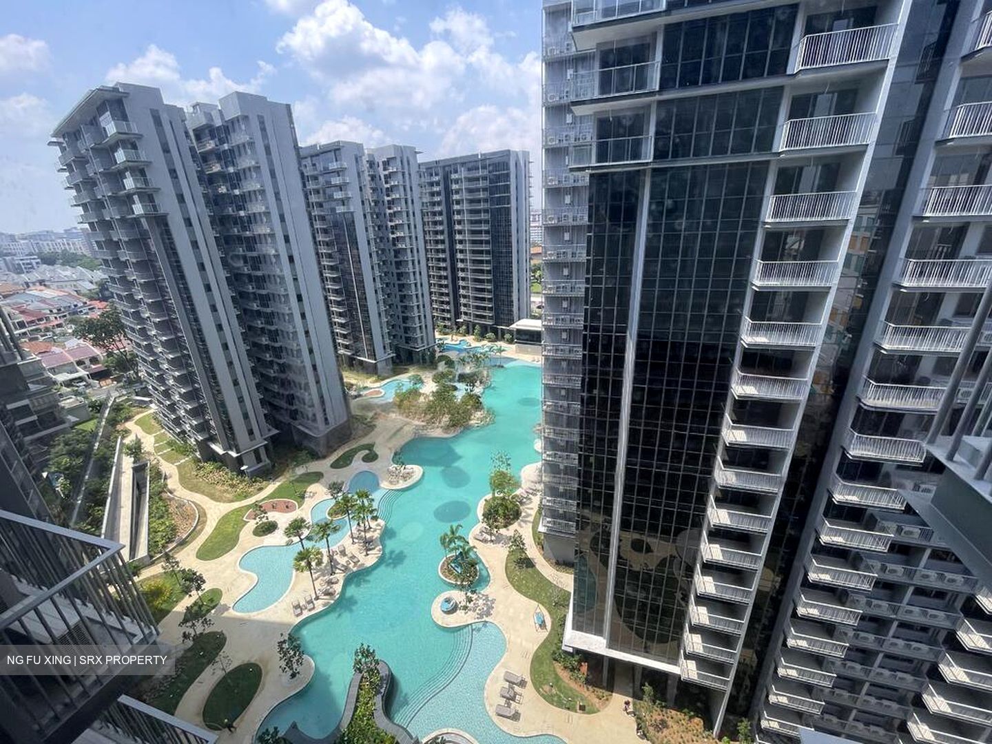 The Florence Residences (D19), Apartment #454884731